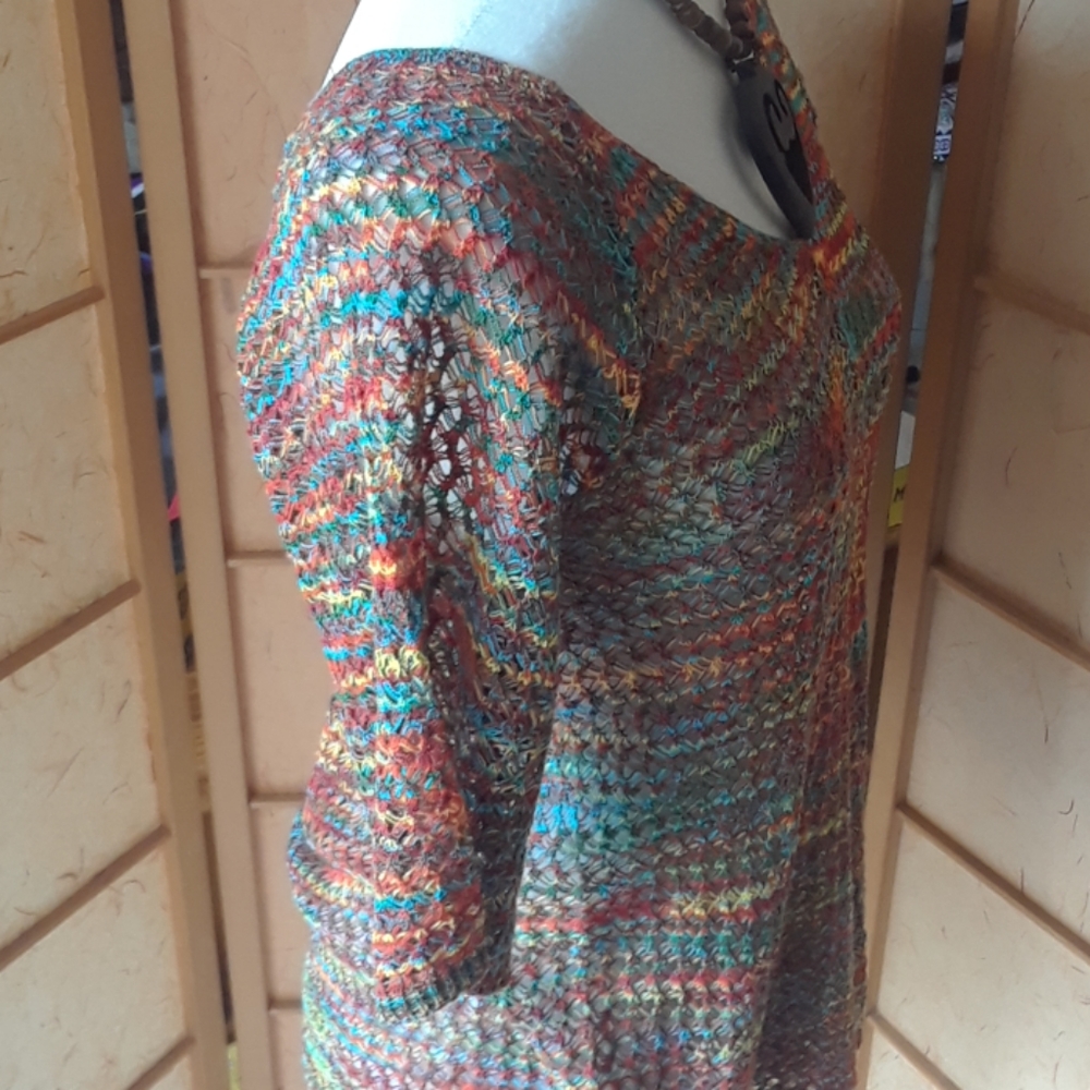 CB rainbow blouse - Picture 3 of 7
